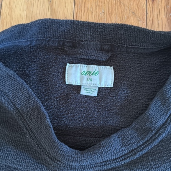 Aerie | Black Oversized Crewneck Sweatshirt | size L - Picture 2 of 5